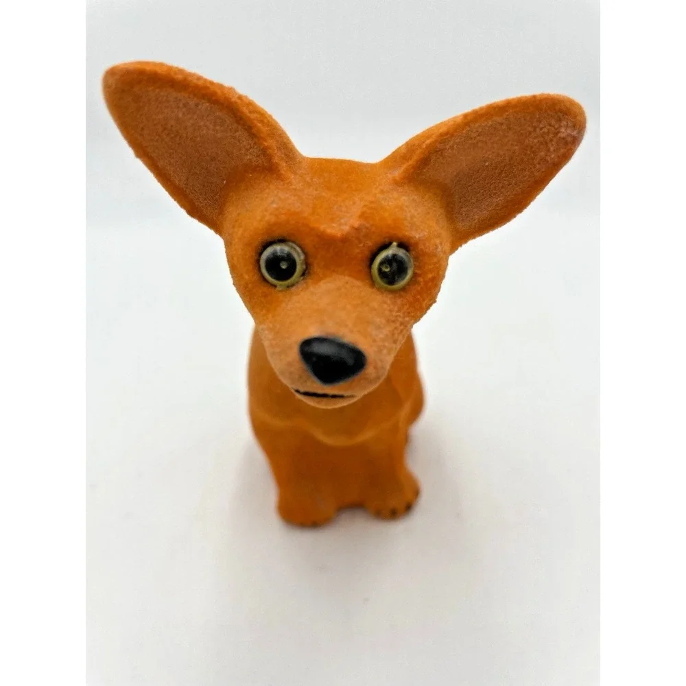 Vintage Flocked‎ Felt Bobble Head Nodder Chihuahua Dog Retro Dashboard Ready